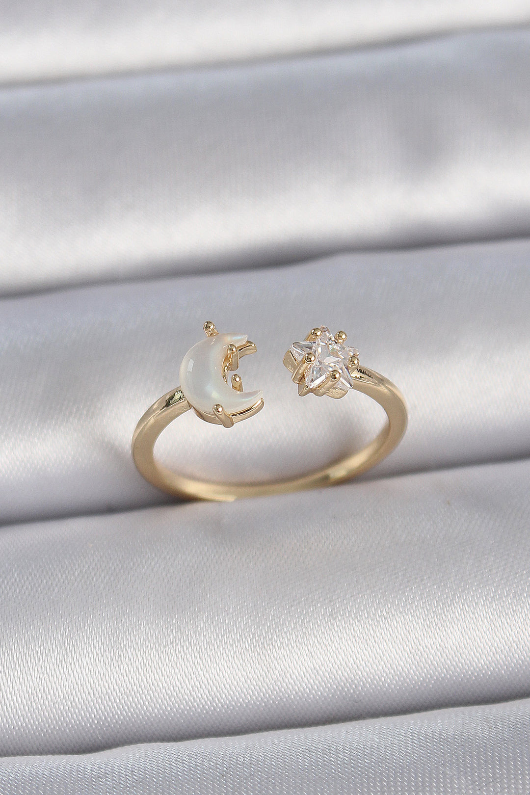EBJ Rice Gold Color Pearl Crescent Star Adjustable Model Women's Ring with Zircon Stone - Ancona