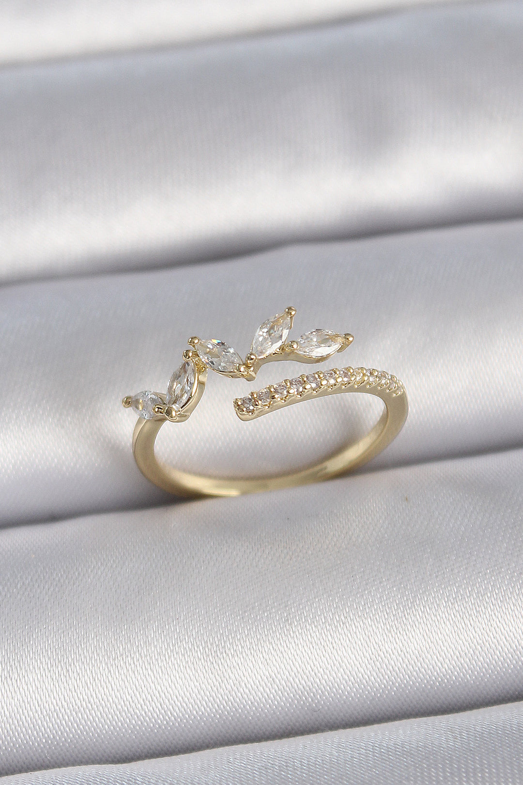 EBJ Rice Gold Color Adjustable Zircon Stone Leaf Model Women's Ring - Kerch