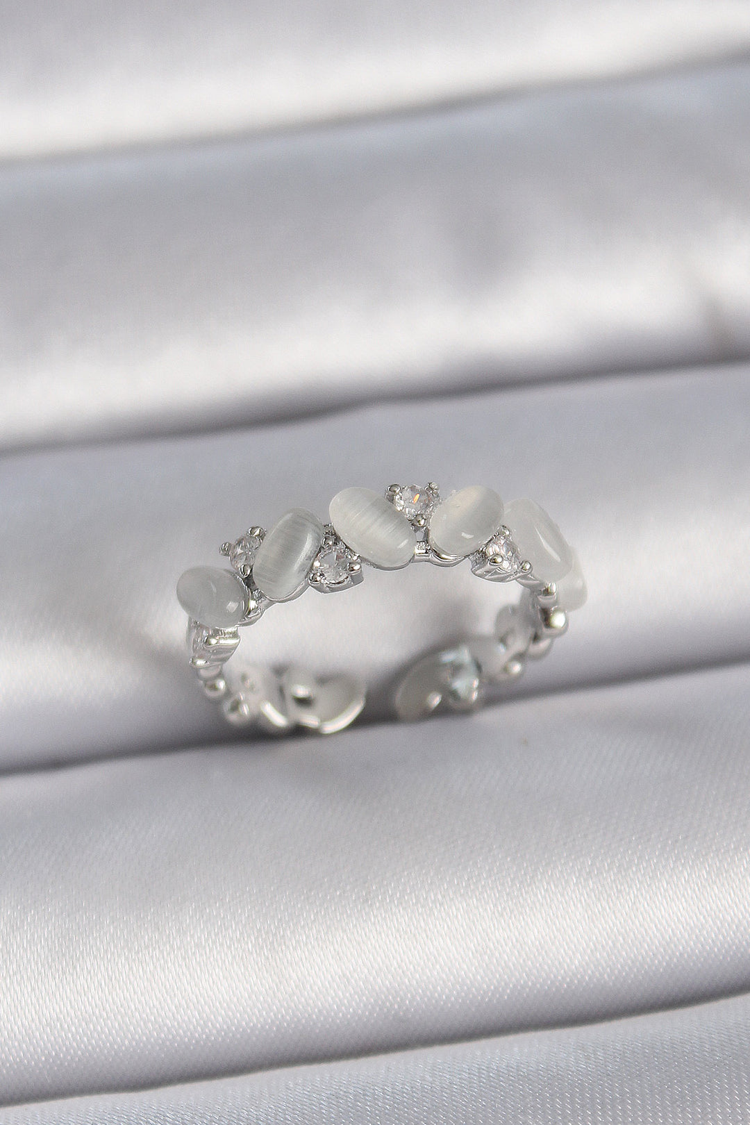EBJ Adjustable Zircon Stone White Enamel Model Women's Ring with Silver Color Rice - Podilsk