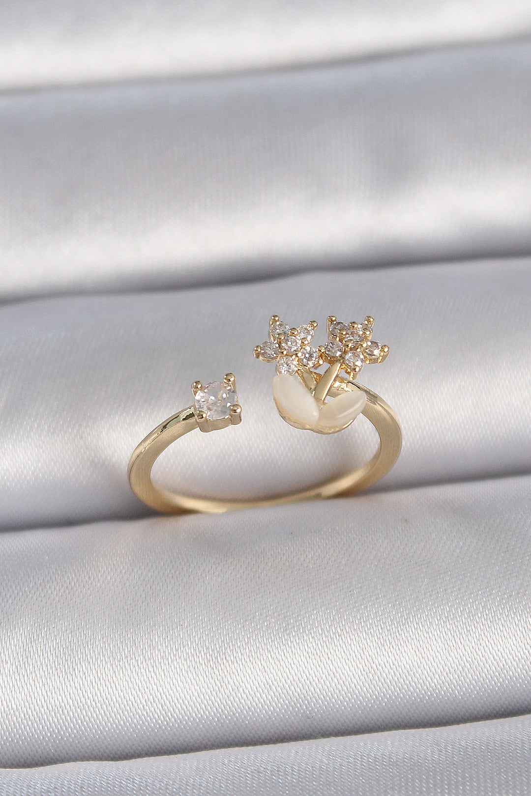 EBJ Rice Gold Color Adjustable Star Model Women's Ring with Zircon Stone - Kitchener