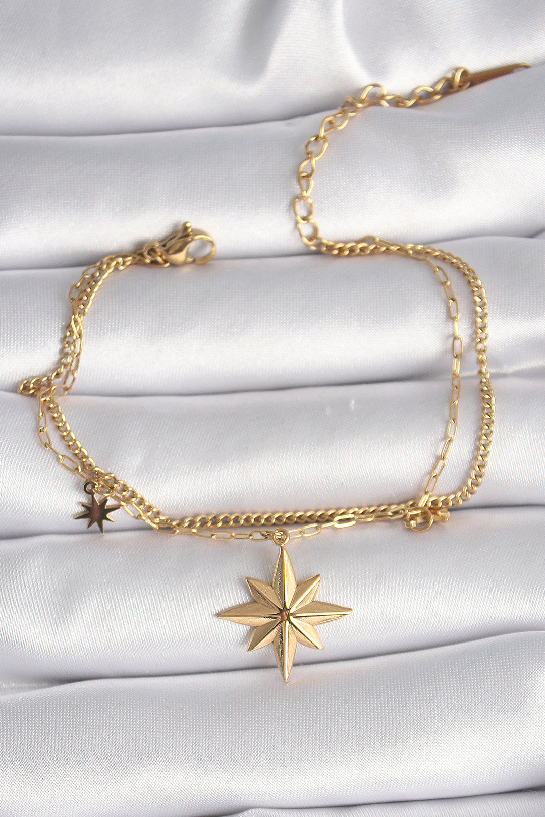 EBJ 316L Steel Gold Color North Star Model Women's Bracelet - Leer