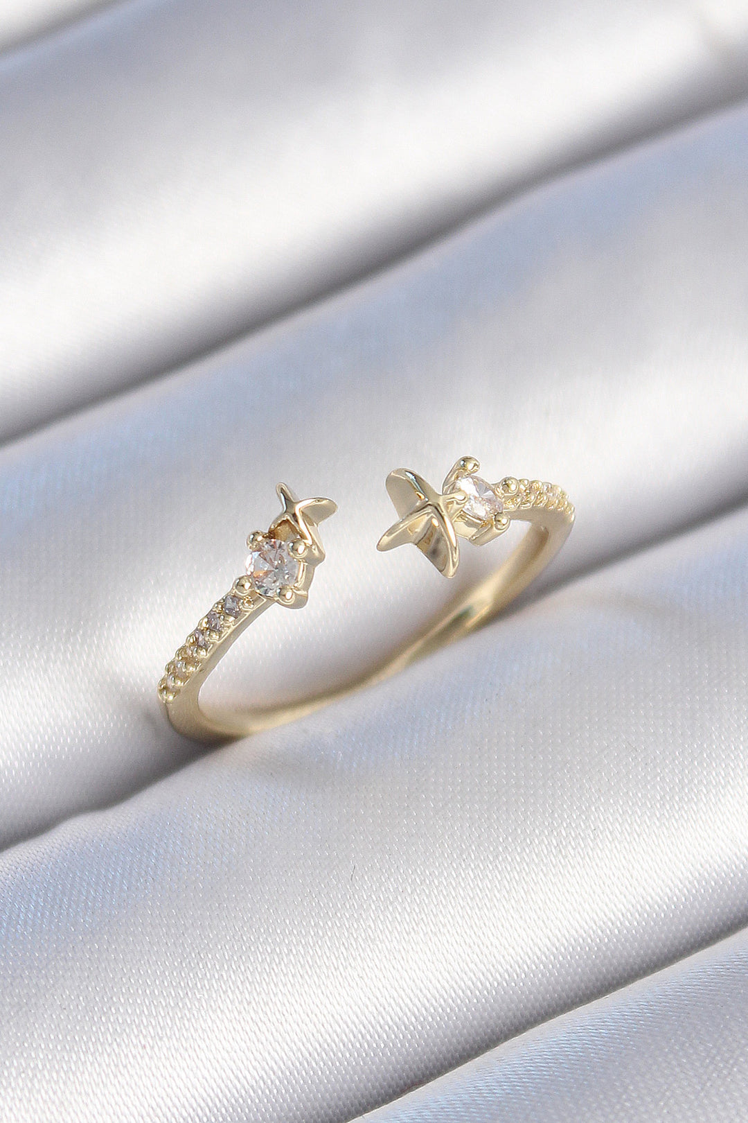 EBJ Rice Gold Color Zircon Stone Detail Star Model Women's Ring - Toledo