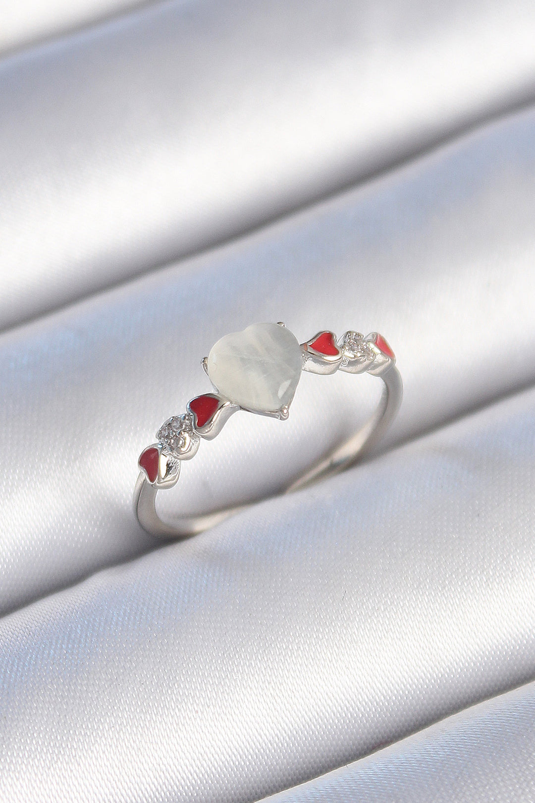 EBJ Rice Silver Color White Enamel Heart Model Zircon Stone Detailed Women's Ring - Oranienburg