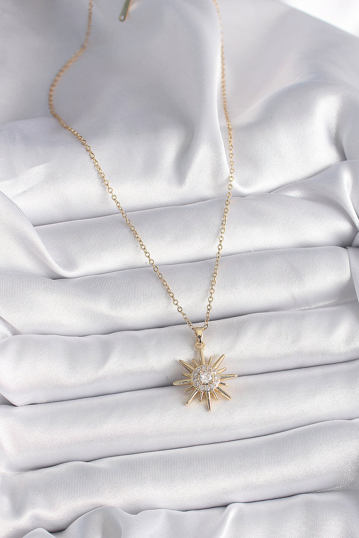 EBJ 316L Steel Gold Color Chain with Zircon Stone Sun Design Women's Necklace - Cuernavaca
