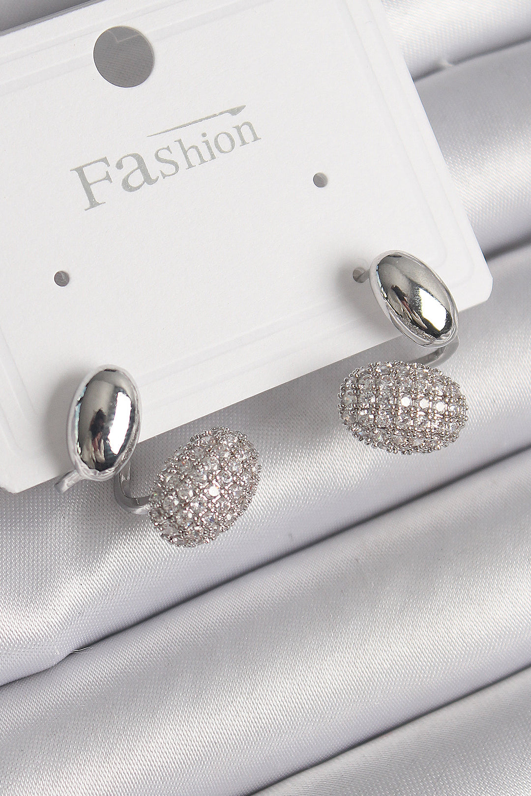 EBJ Rice Silver Color Zircon Stone Embossed Model Women's Earring - Halle