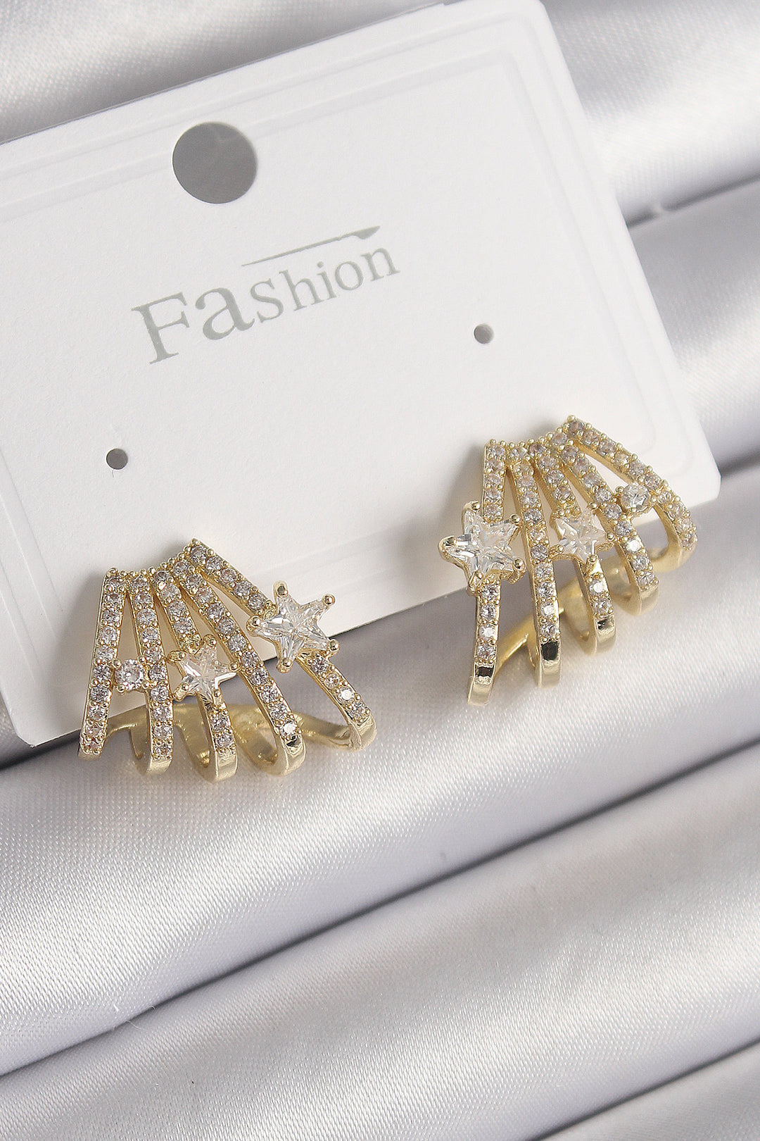 EBJ Rice Gold Color Zircon Stone Sea Shell Model Star Detail Women's Earrings - Viterbo