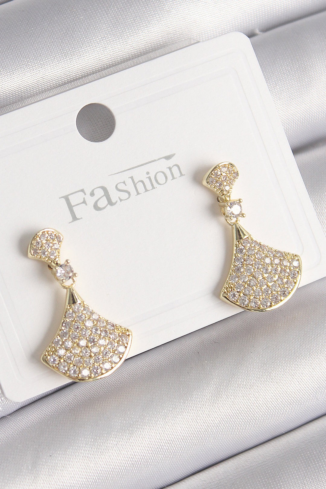 EBJ Rice Gold Color Zircon Stone Pattern Model Women's Earring - Verviers