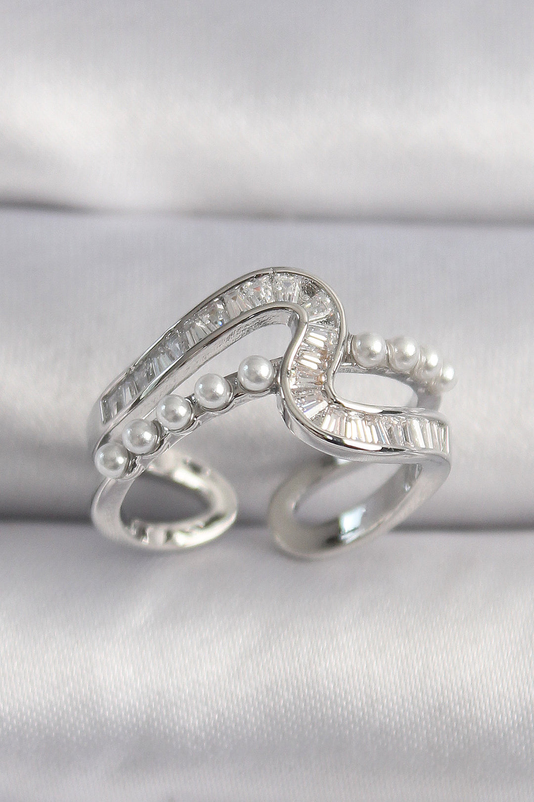 EBJ Rice Silver Color Zircon Stone Detailed Pearl VIP Series Women's Ring - Tauranga