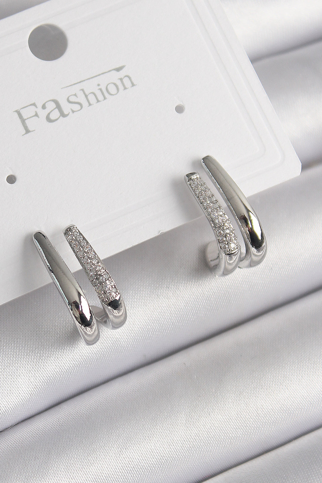 EBJ Rice Silver Color Zircon Stone 2-Piece Women's Earring - London