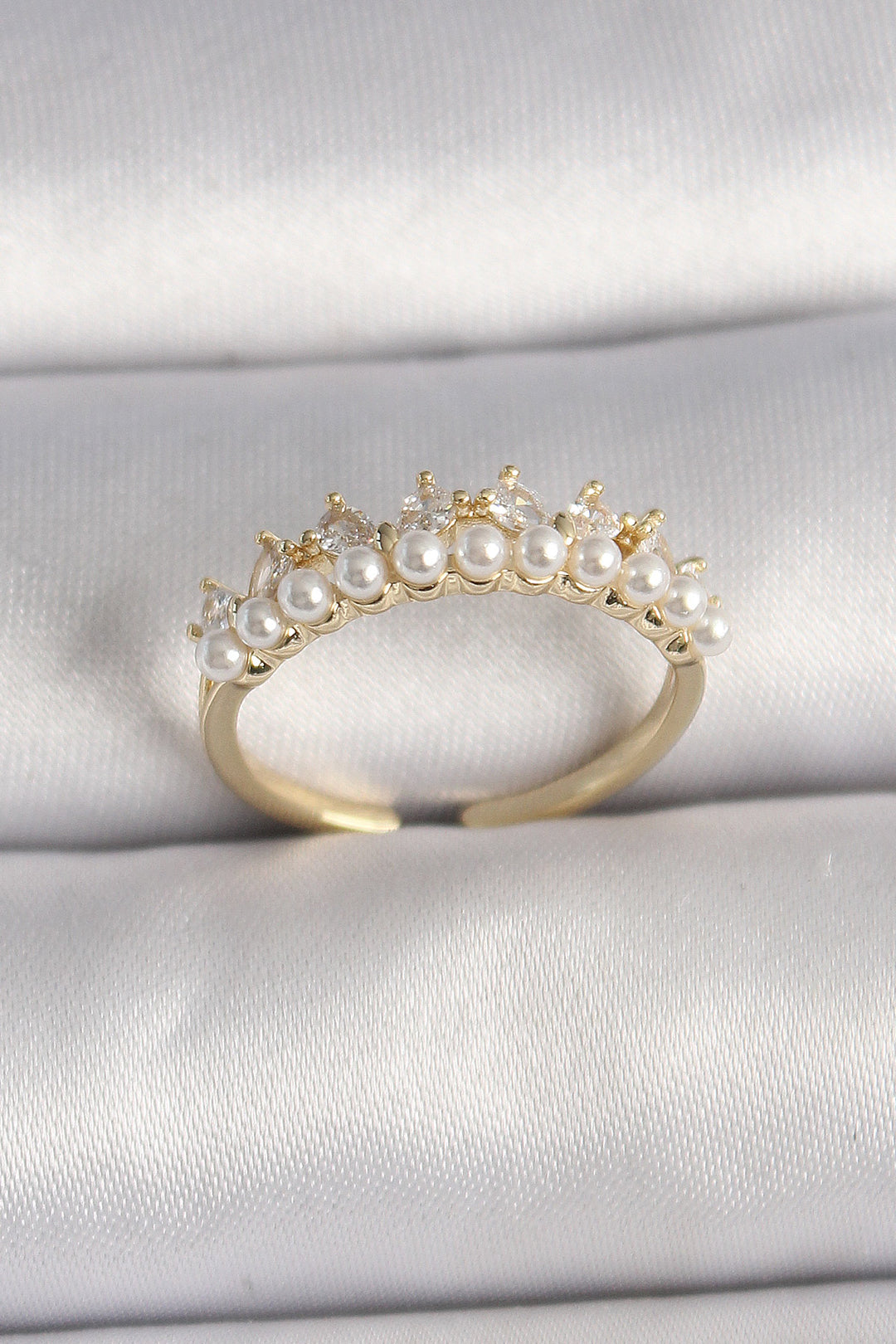 EBJ Adjustable Women's Ring with Pearl and Zircon Stone in Gold Color Rice Crown Model - Huixquilucan