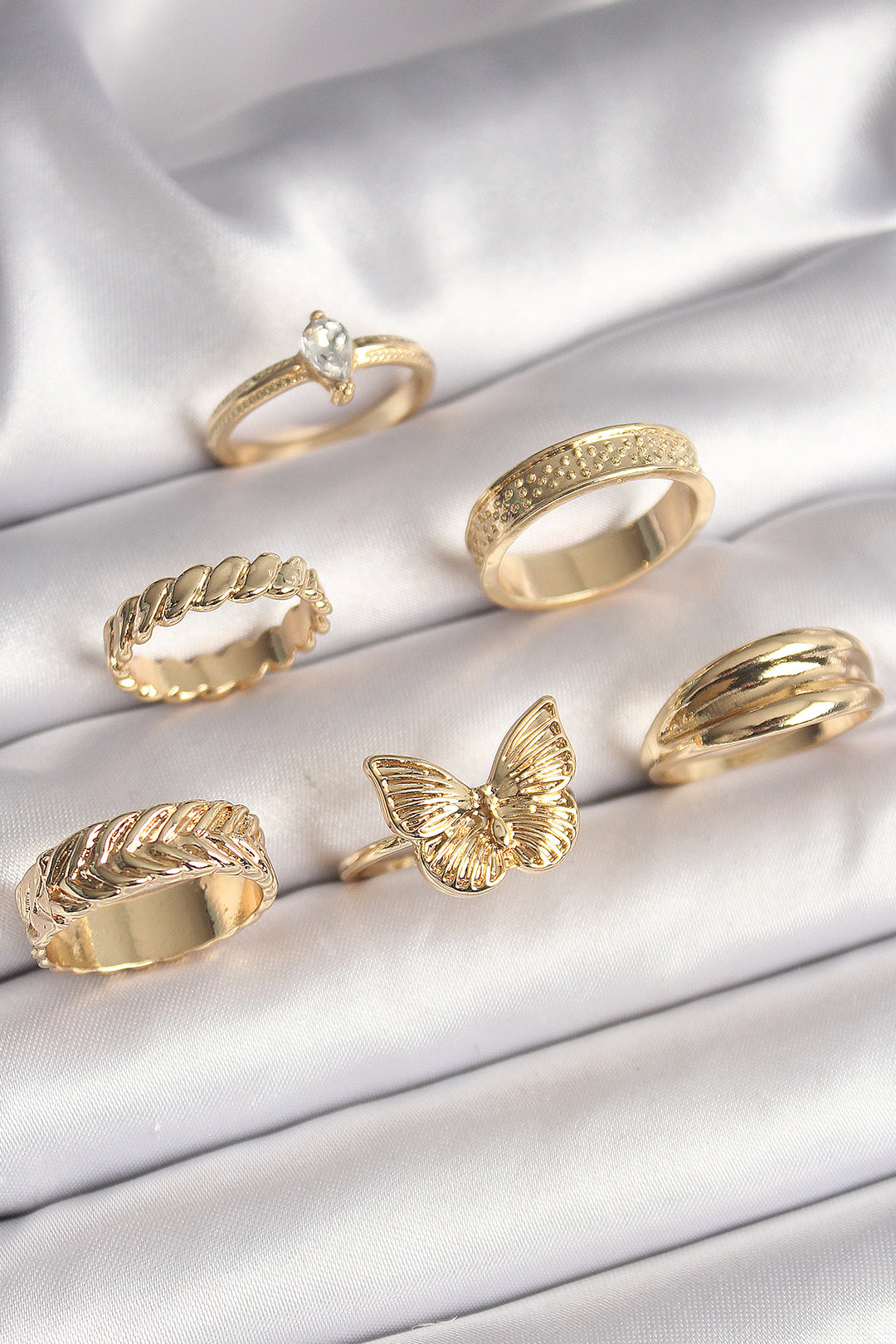 EBJ Rice Gold Color Zircon Stone Detailed Processing Butterfly Figured 6-Piece Women's Ring Set - Mühlhausen