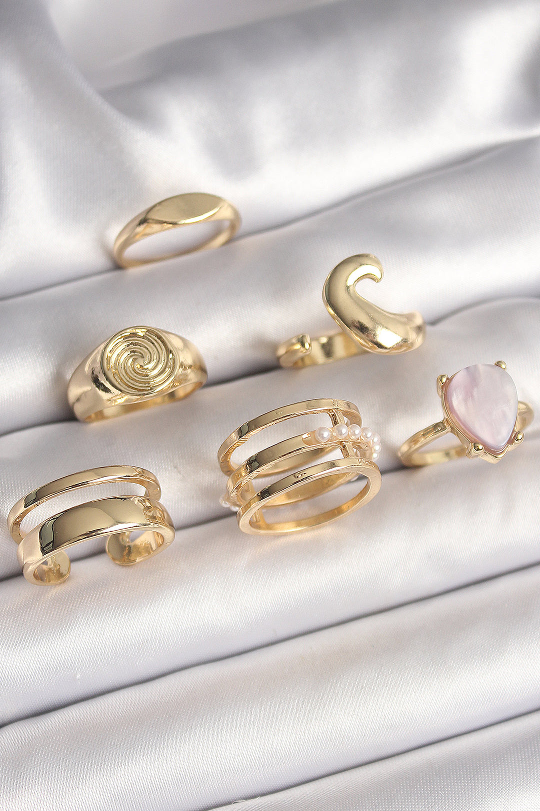 EBJ Rice Gold Color Pink Droplet Enamel Spiral Embroidery Detailed 6-Piece Women's Ring Set - Solingen