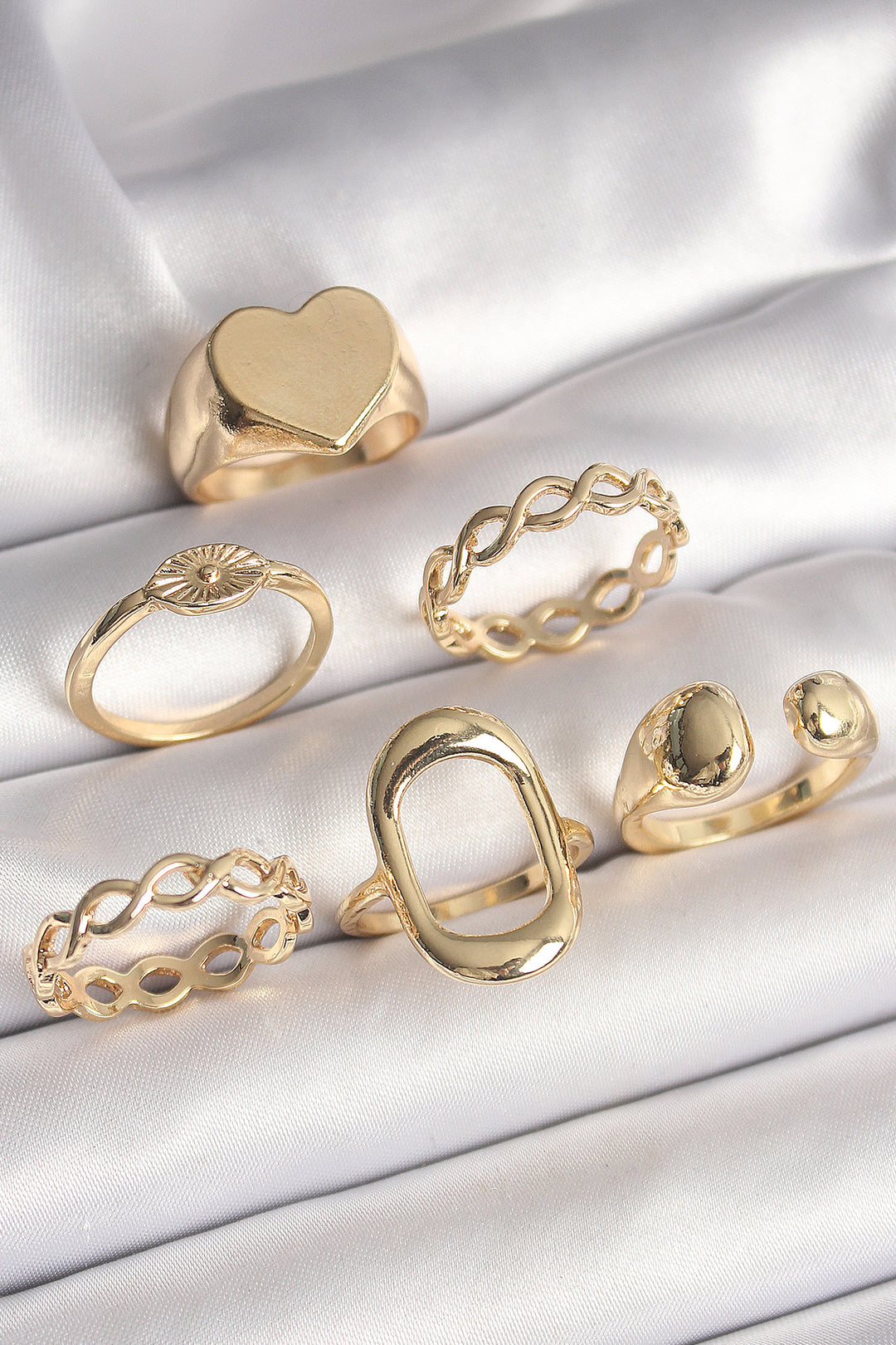 EBJ Rice Gold Color Plate Heart Model Eye Embroidery Detail 6-Piece Women's Ring Set - Glendale