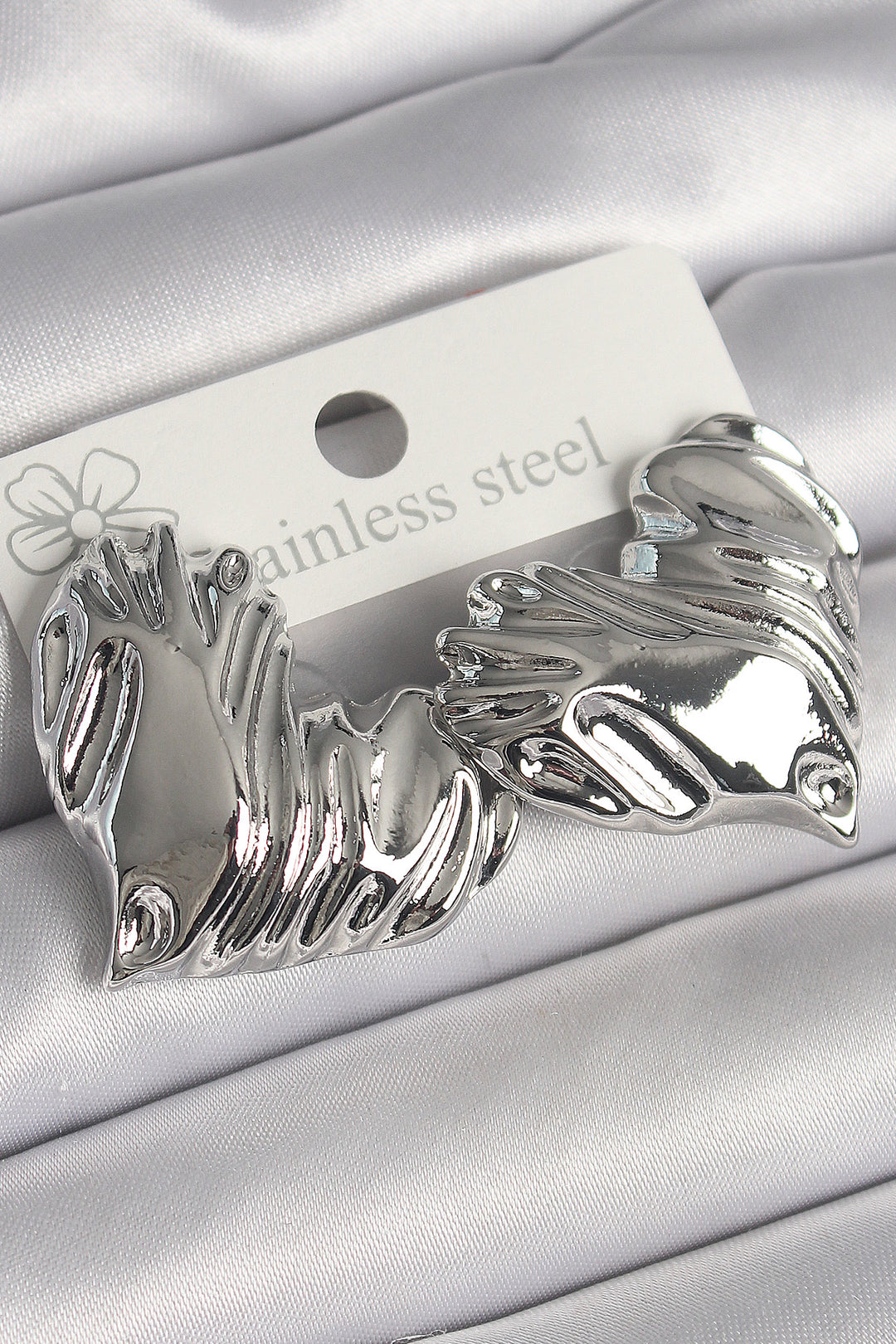 EBJ Rice Silver Color Embroidered Heart Model Women's Earring - Smyrna