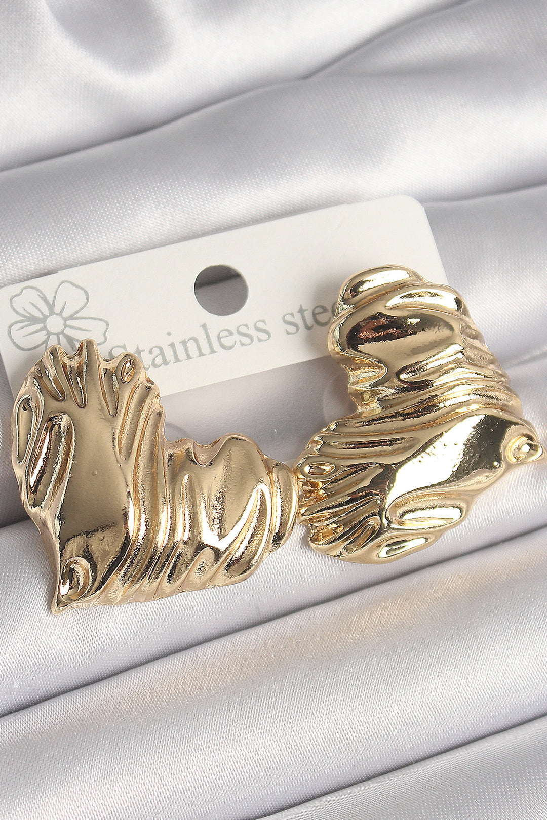 EBJ Rice Gold Color Embroidered Heart Model Women's Earring - Zwickau
