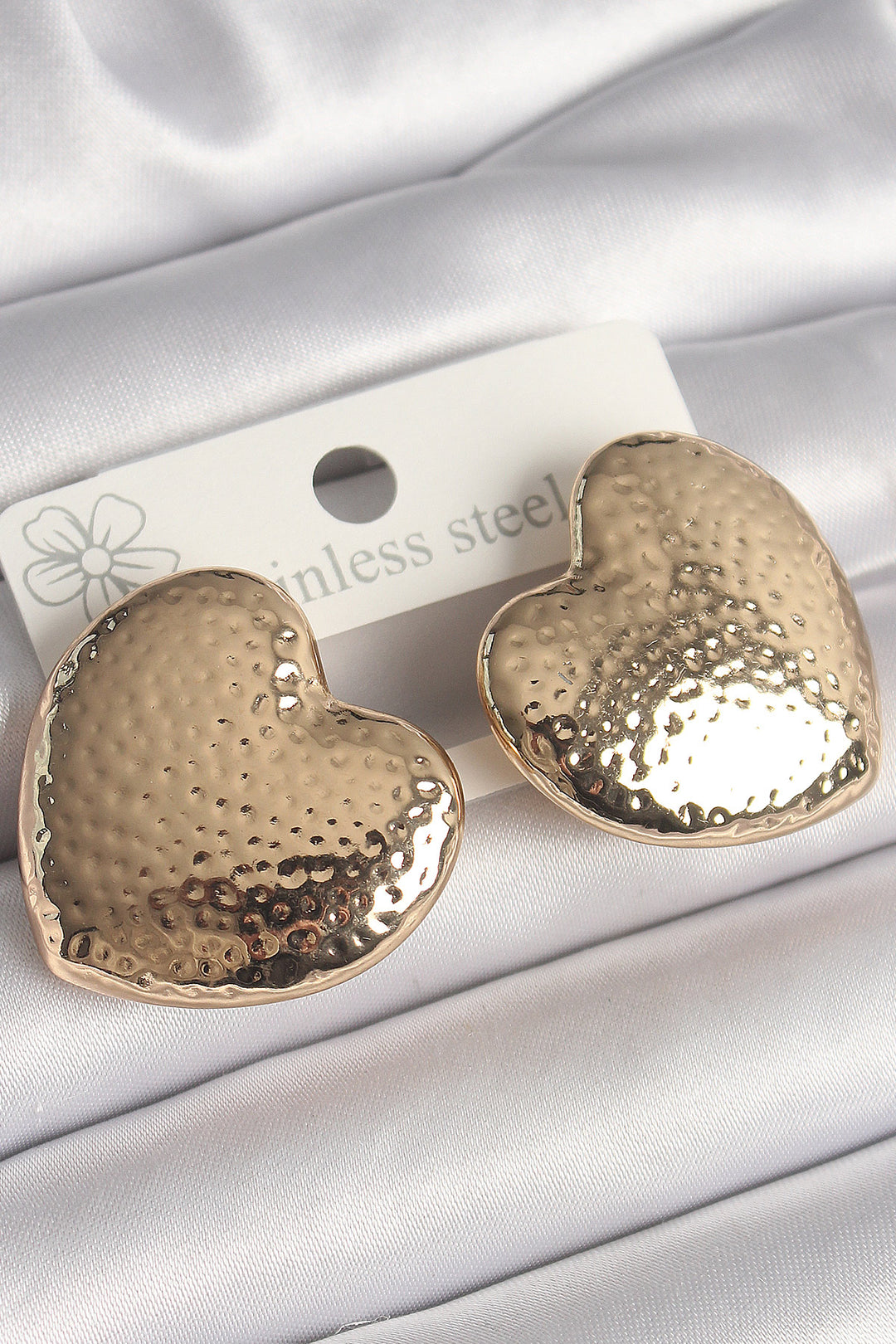 EBJ Rice Gold Color Embroidered Heart Model Women's Earring - White Rock