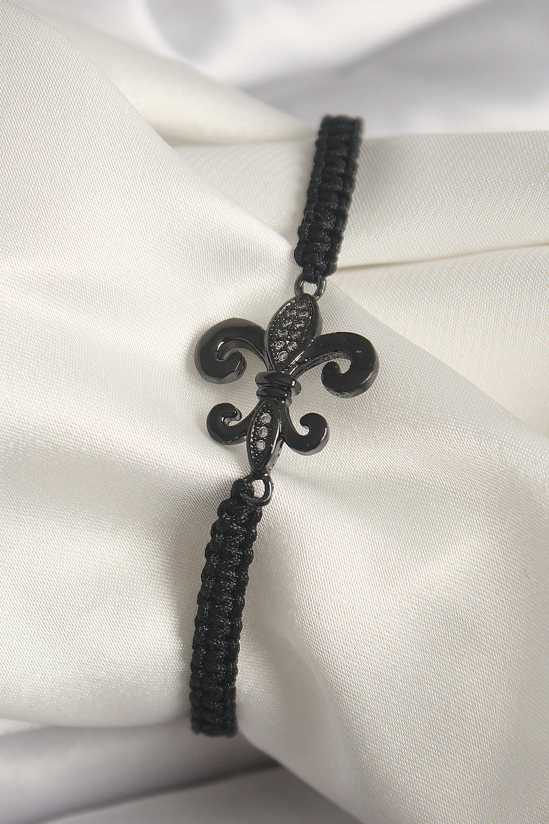 EBJ Rice Black Color Zircon Stone Embroidered Lily Figure Macrame Model Women's Bracelet - Albstadt