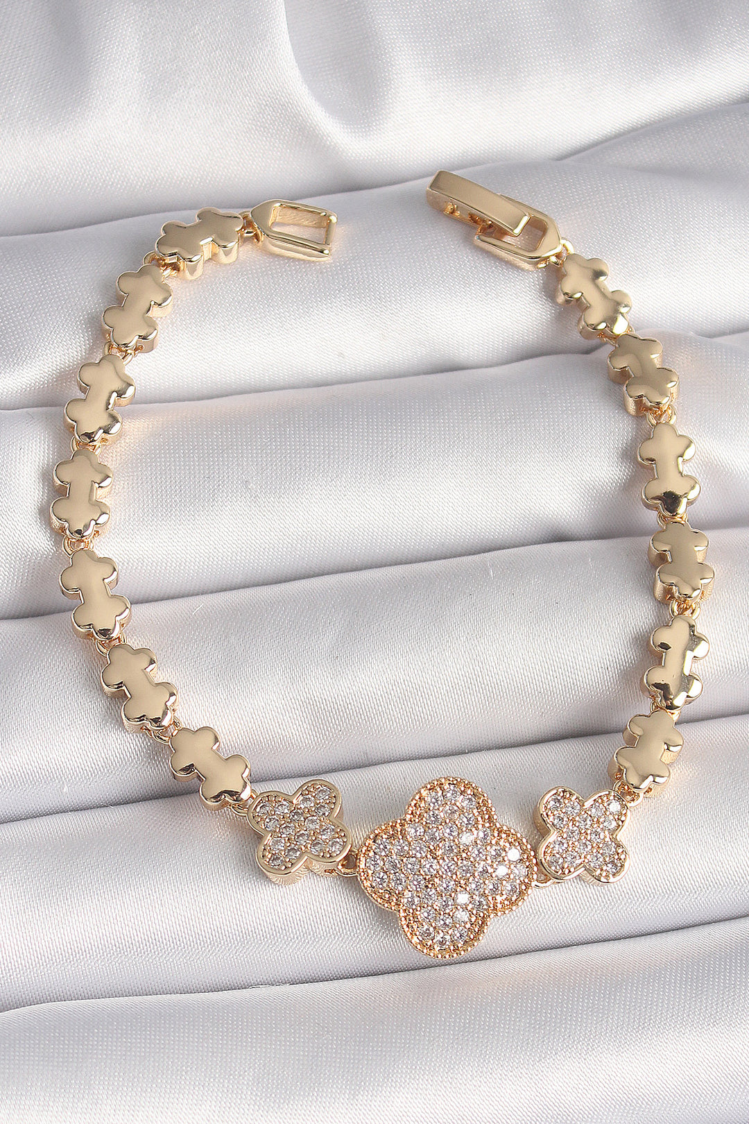 EBJ Rice Gold Color Clover Model Chain Women's Bracelet with Zircon Stone - Valrico