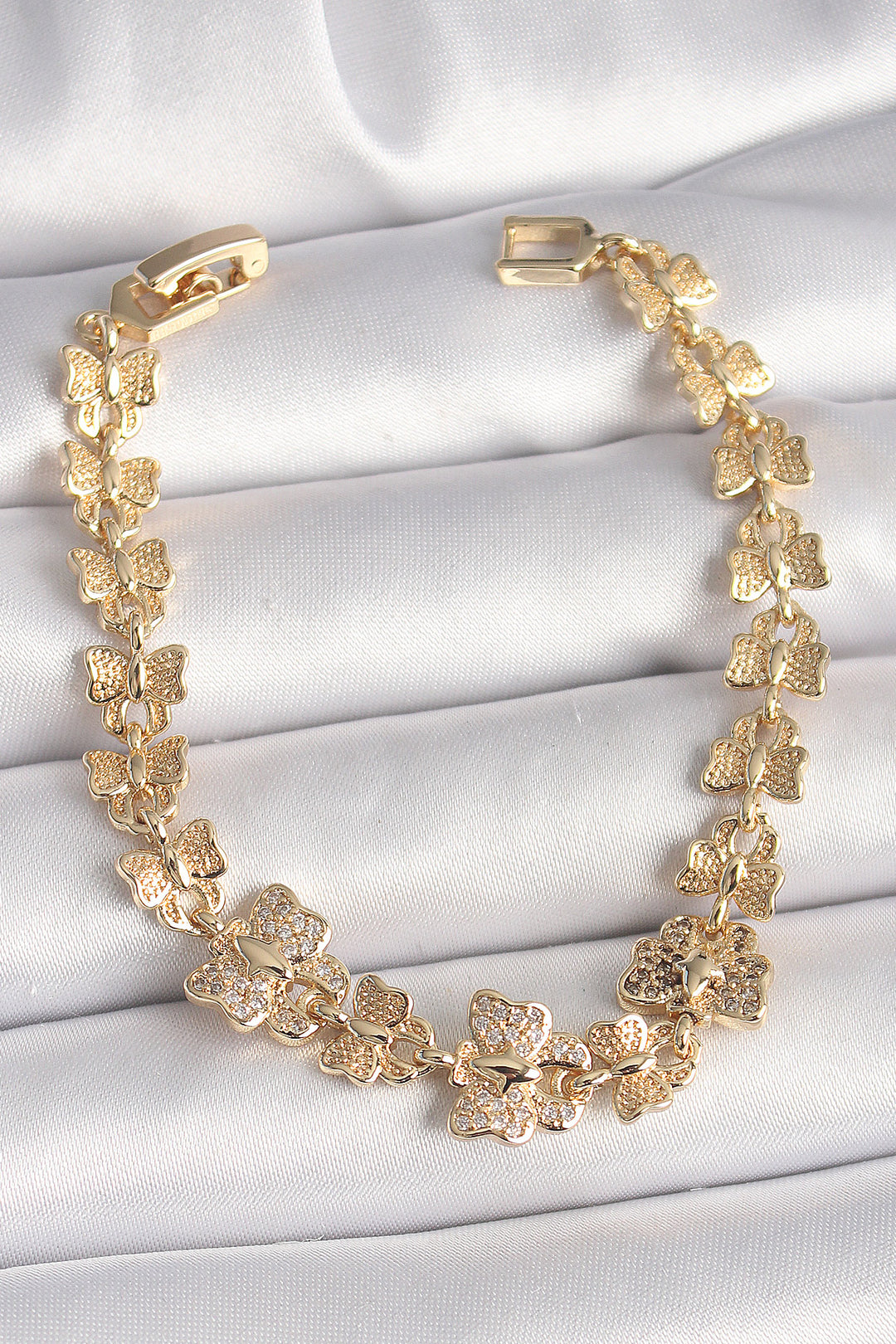 EBJ Rice Gold Color Butterfly Model Chain Bracelet with Zircon Stone - Marinha Grande