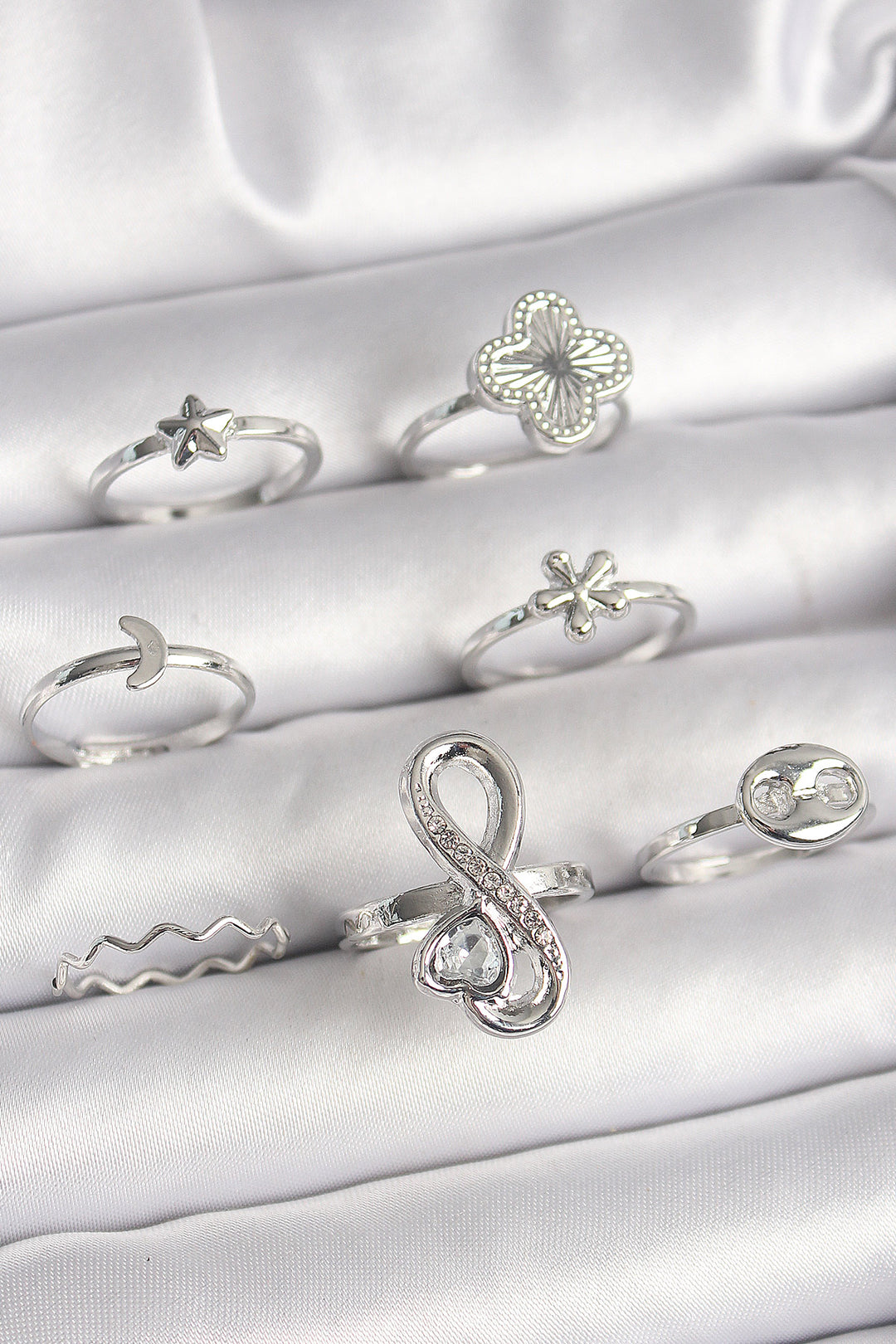 EBJ Rice Silver Color Clover Figure Infinity Zircon Stone Heart Detail Women's Ring Combination - Littlehampton