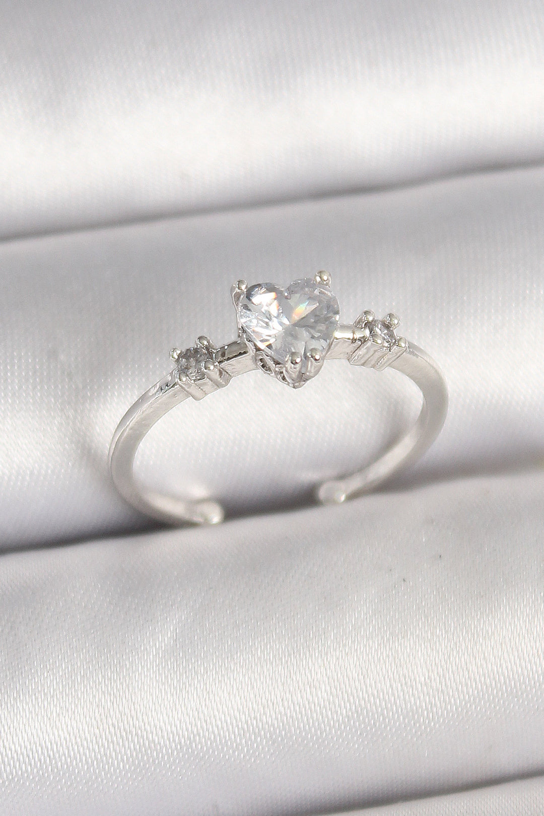 EBJ Adjustable Women's Ring with Heart Model and Zircon Stone in Silver Color Rice - Landshut