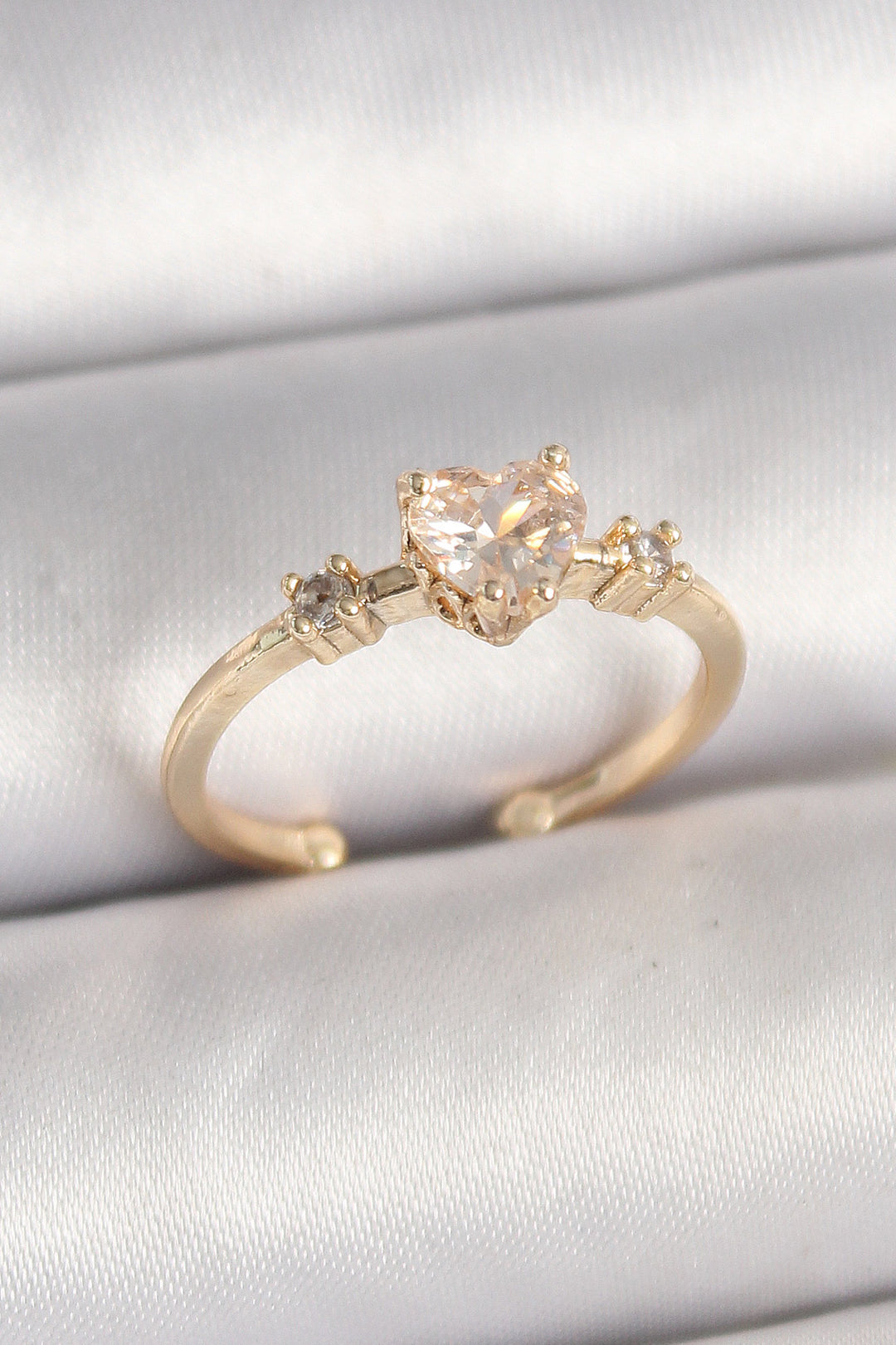 EBJ Adjustable Women's Ring with Heart Model and Zircon Stone in Gold Color Rice - Châteauguay
