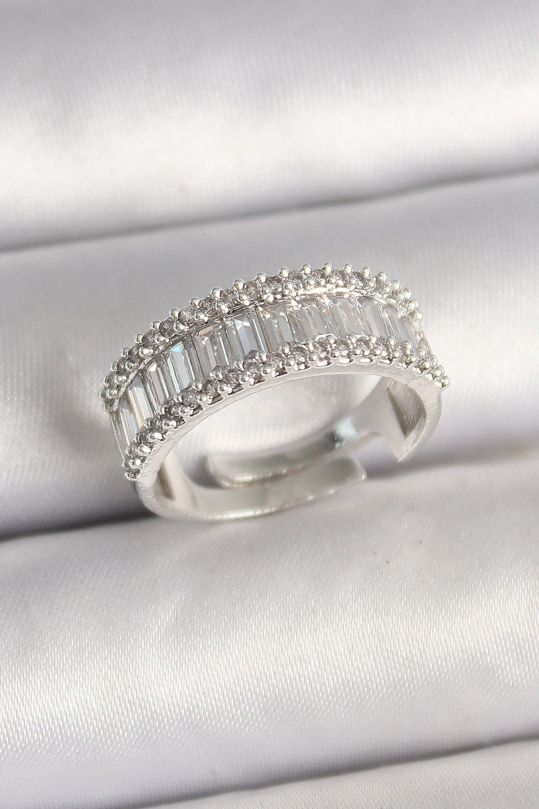 EBJ Rice Silver Color Waterway Adjustable Model Women's Ring with Zircon Stone - Villingen-Schwenningen