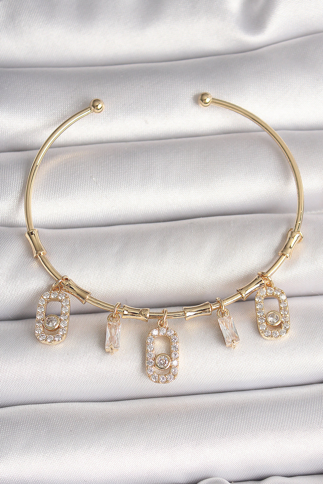EBJ Rice Gold Color Swinging Zircon Stone Messika Figurine Charm Women's Bracelet - Tecamachalco