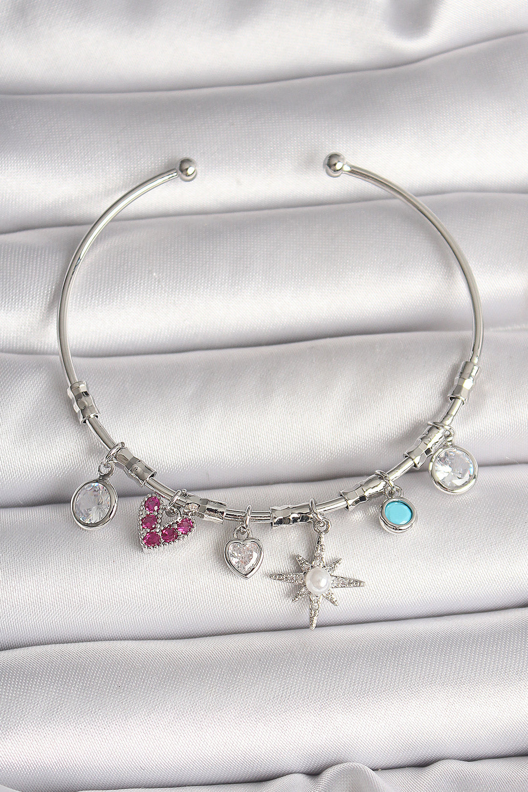 EBJ Rice Silver Color Dangle Zircon Stone Pole Star Figure Heart Detail Charm Women's Bracelet - Francisco I. Madero