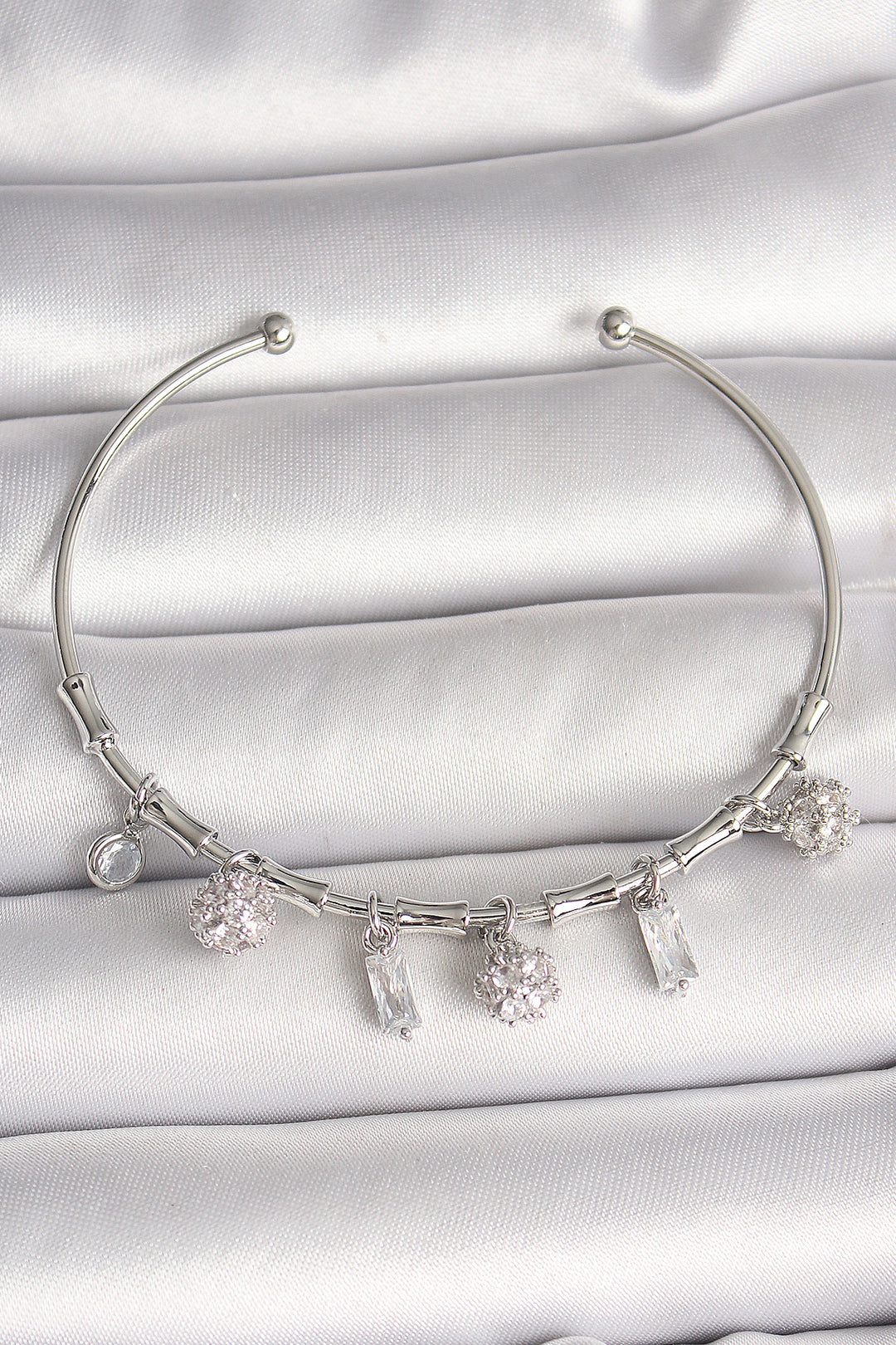 EBJ Rice Silver Color Dangle Zircon Stone Flower Figure Charm Women's Bracelet - Krasnyi Luch