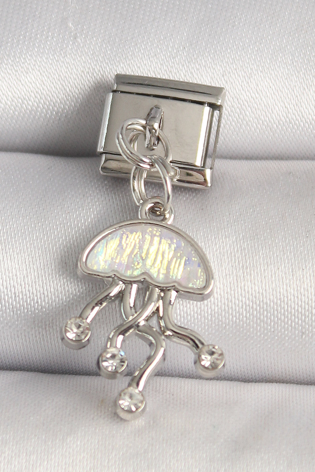 EBJ 316L Stainless Steel Silver Color White Enamel Sea Anemone Model Zircon Stone Detailed Nomination Charm - Villagarcía de Arosa