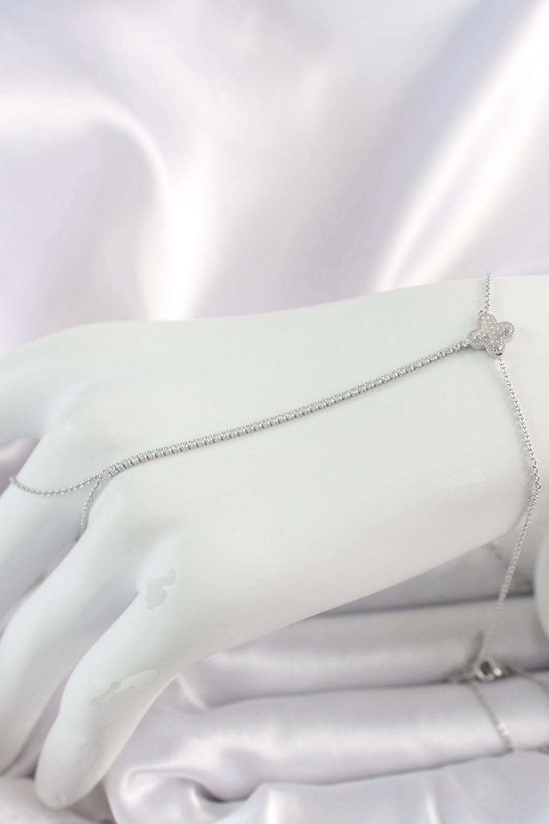 EBJ Rice Silver Color Waterway with Zircon Stone Embroidered Clover Model Women's Şahmeran - Gent