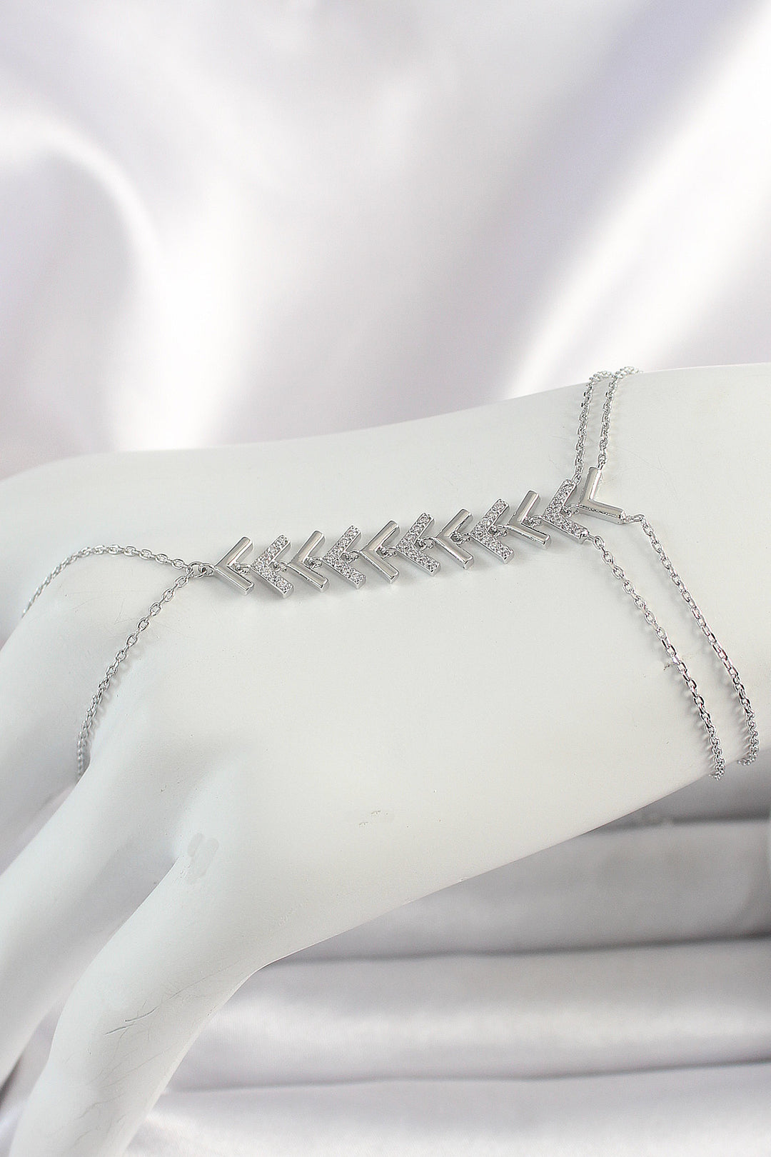 EBJ Rice Silver Color Zircon Stone V Model Women's Şahmeran - Toluca