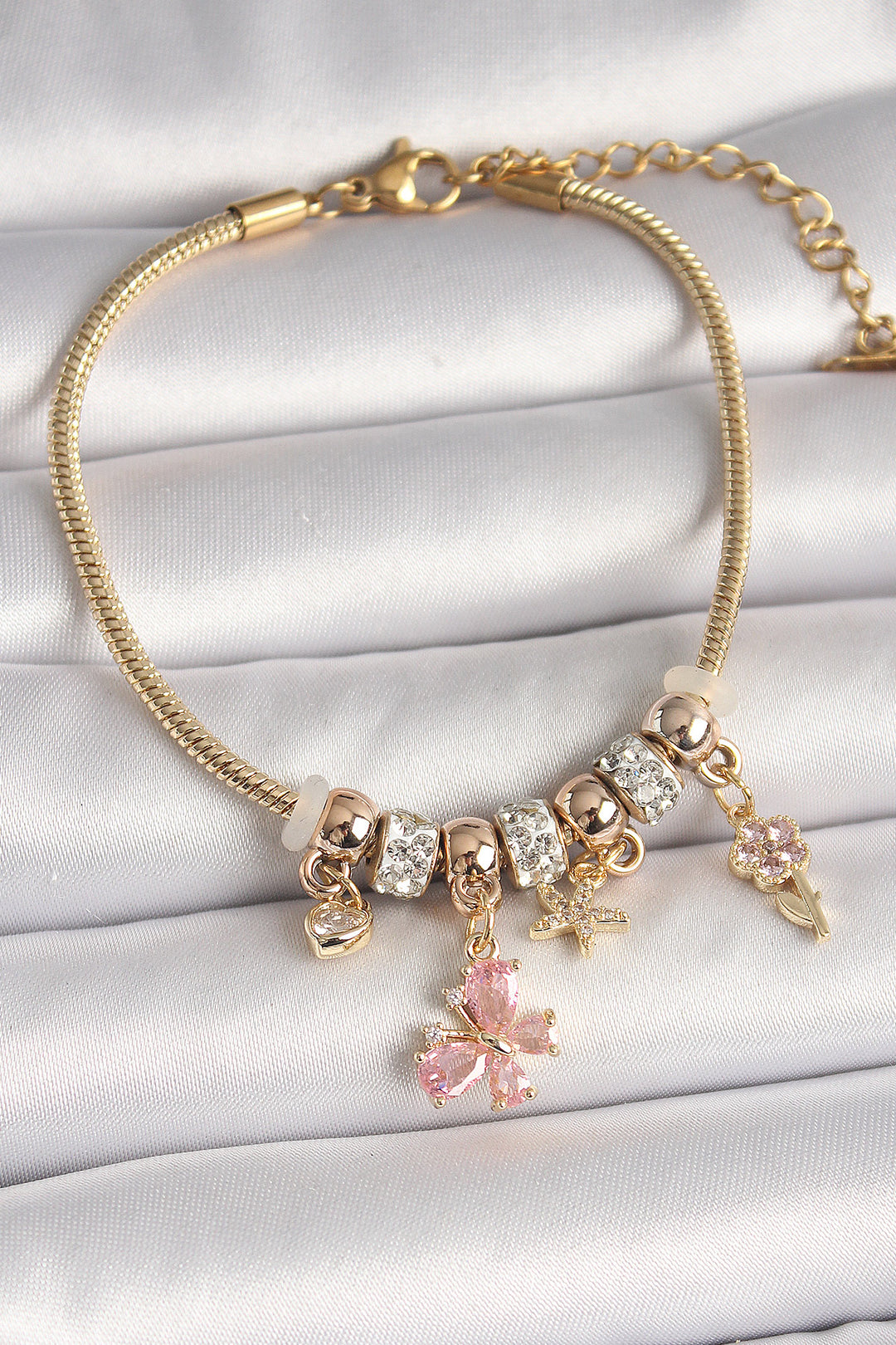 EBJ Rice Gold Color Swinging Pink Zircon Stone Butterfly Figure Flower Detail Charm Women's Bracelet - Campeche