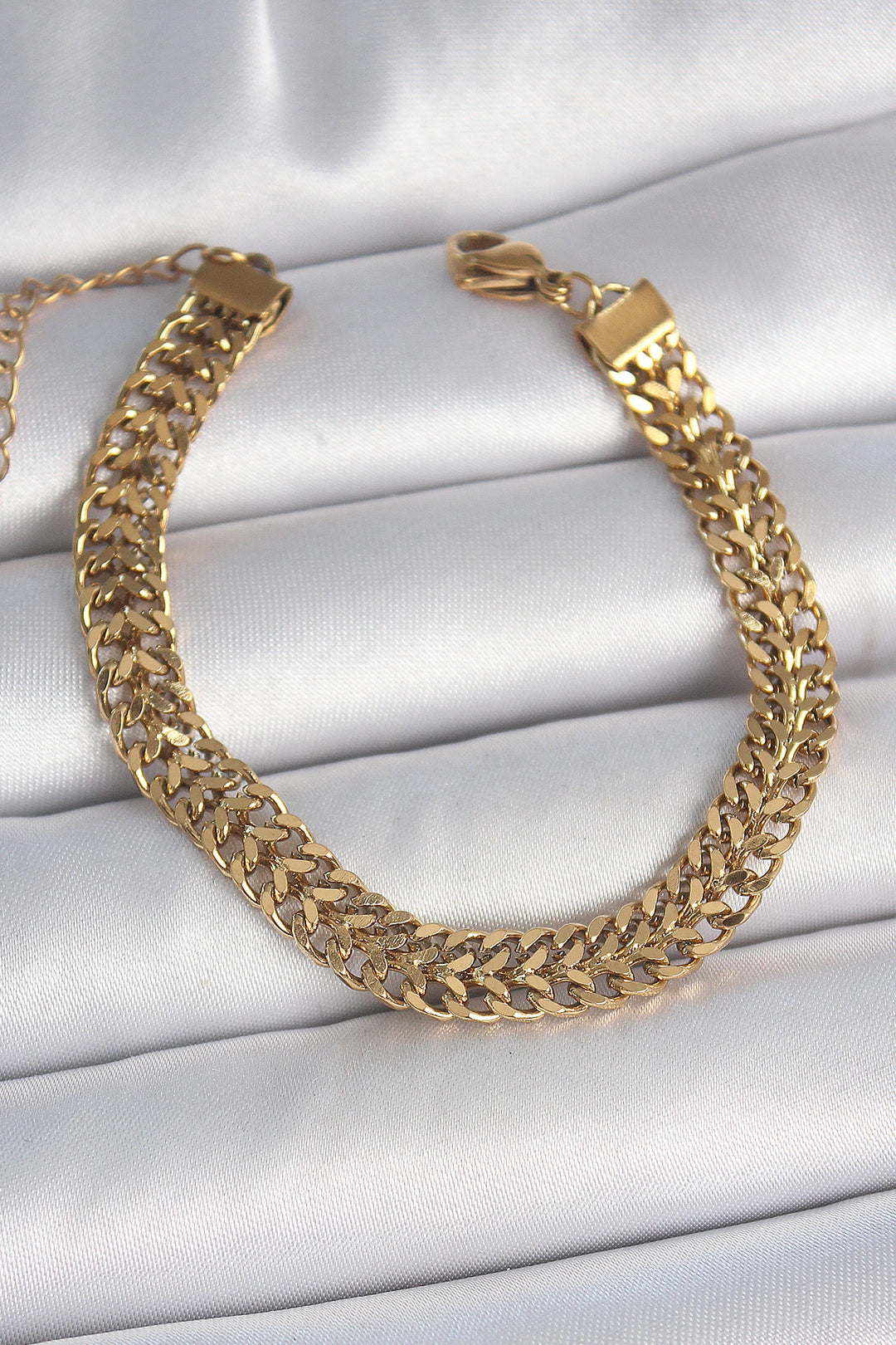 EBJ 316L Steel Gold Color Mesh Chain Model Women's Bracelet - Lárisa