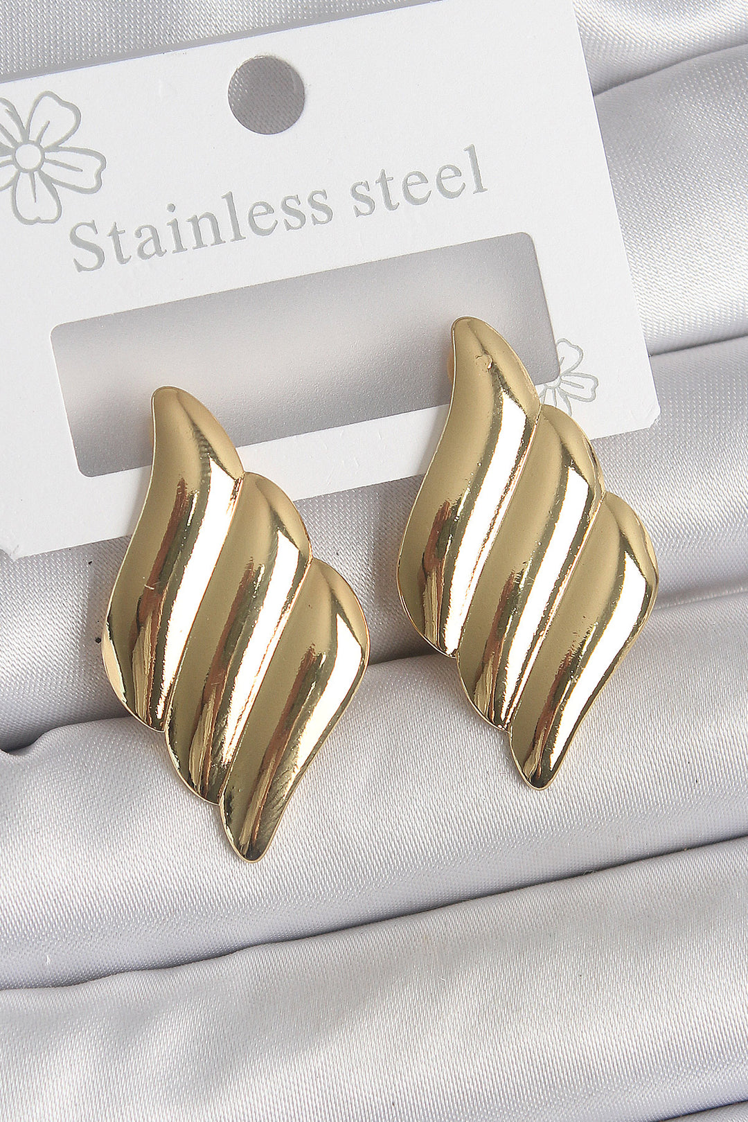 EBJ 316 Steel Gold Color Wave Model Women's Earring - Evansville