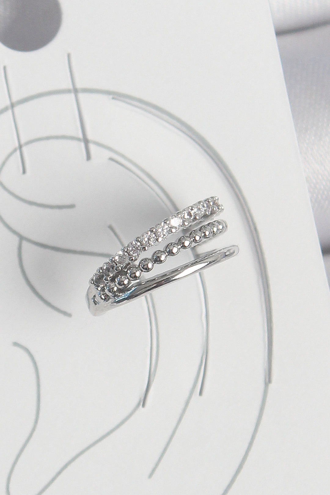 EBJ Rice Silver Color Zircon Stone 3-Row Model Women's Cartilage Earring - Broomfield