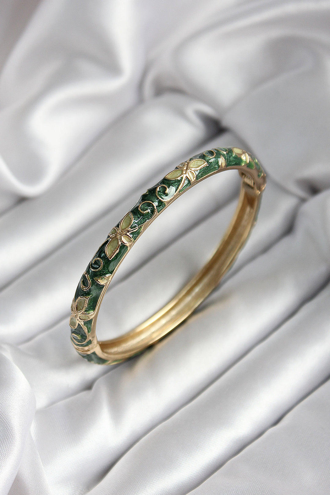 EBJ Mineli Rice Green Flower Patterned Gold Color Women's Cuff (diameter 60 mm) - Pervomaisk