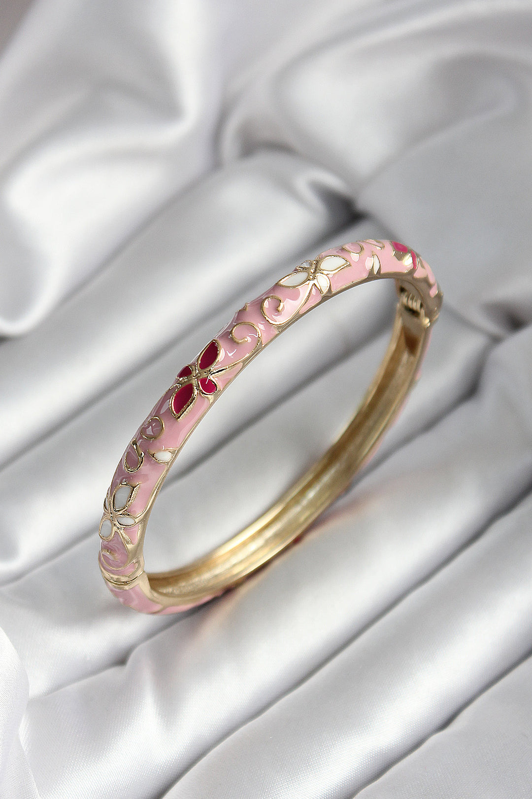 EBJ Mineli Rice Pink Flower Patterned Gold Color Women's Cuff - Lipjan