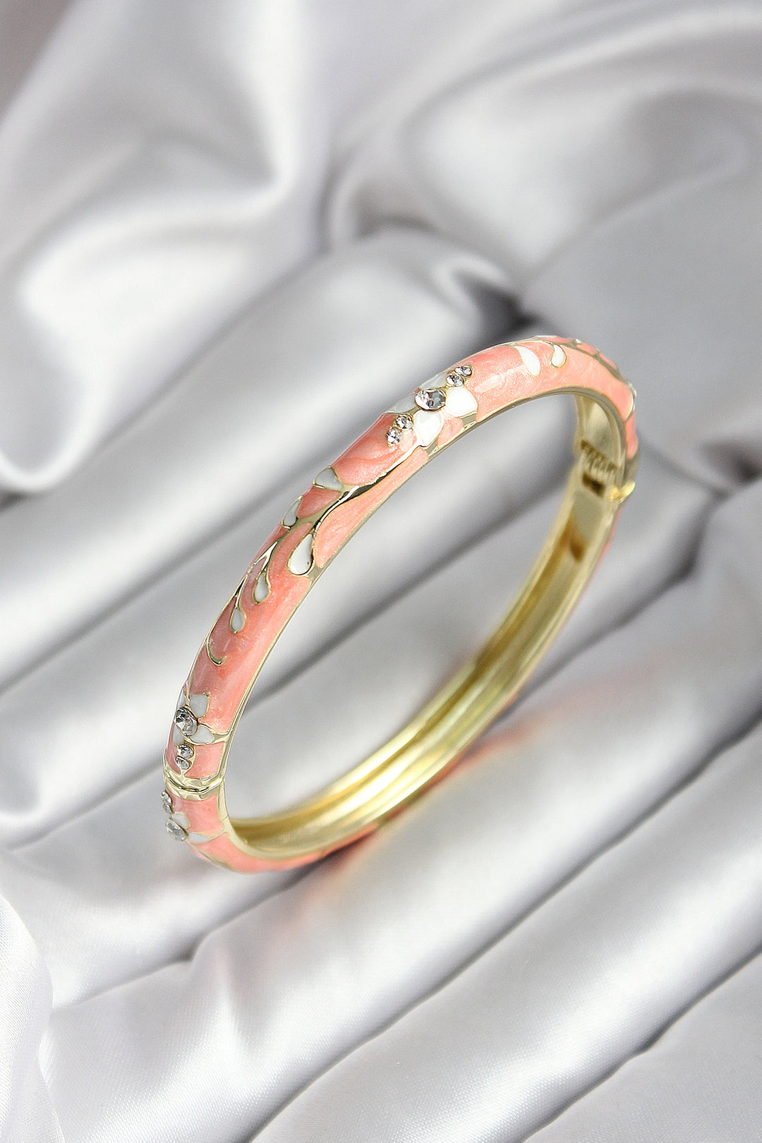 EBJ Enamel Brass Baby Mouth Flower Patterned Zircon Stone Gold Color Women's Bracelet - Accrington
