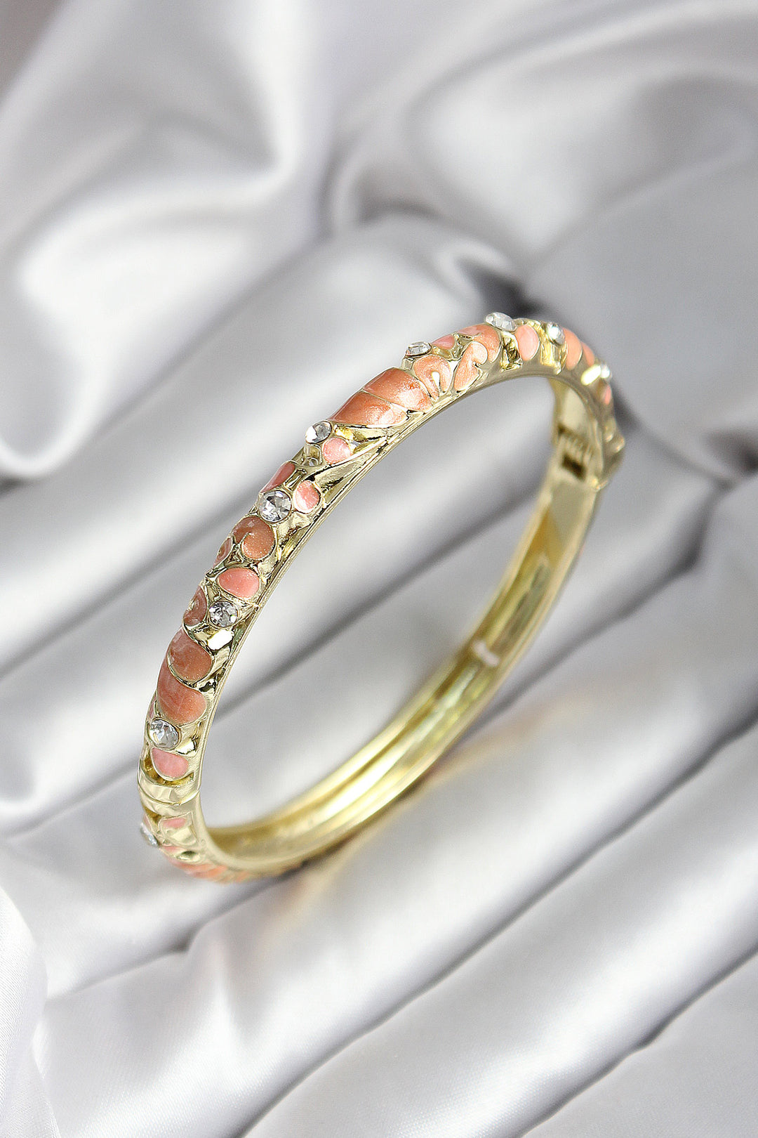 EBJ Enamel Rice Grain Baby Mouth Flower Patterned Zircon Stone Gold Color Women's Bracelet - Chalkída
