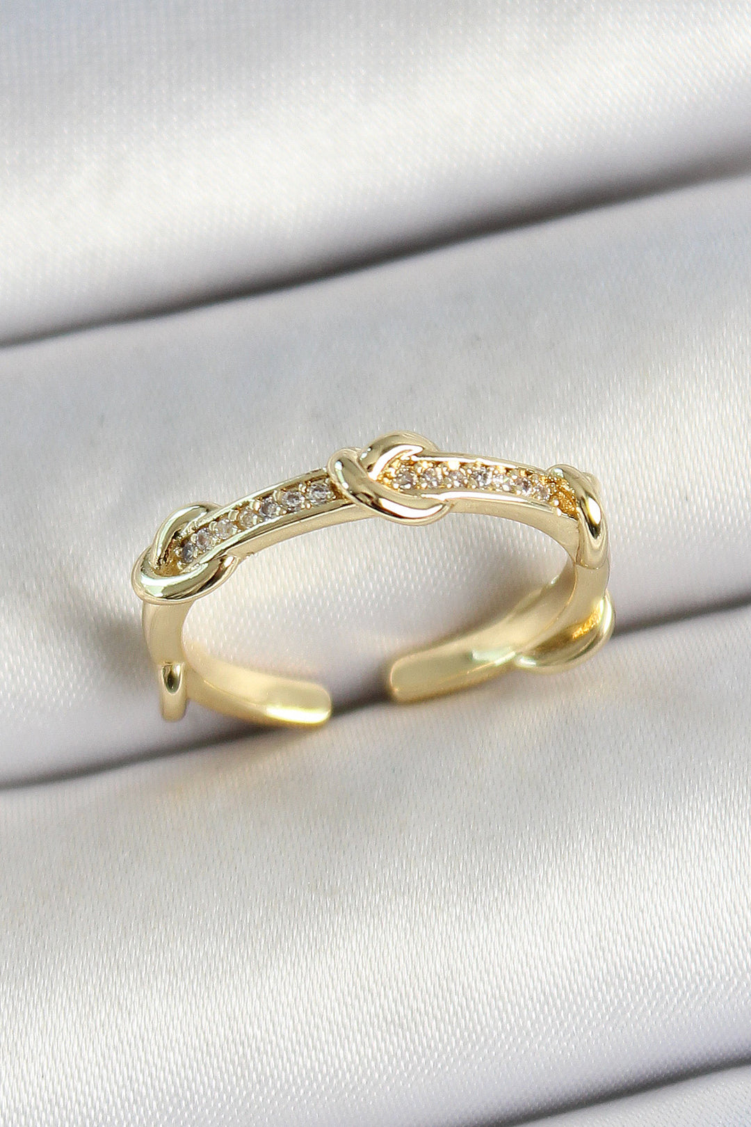 EBJ Rice Knot Figure Zircon Stone Gold Color Adjustable Women's Ring - Peristéri