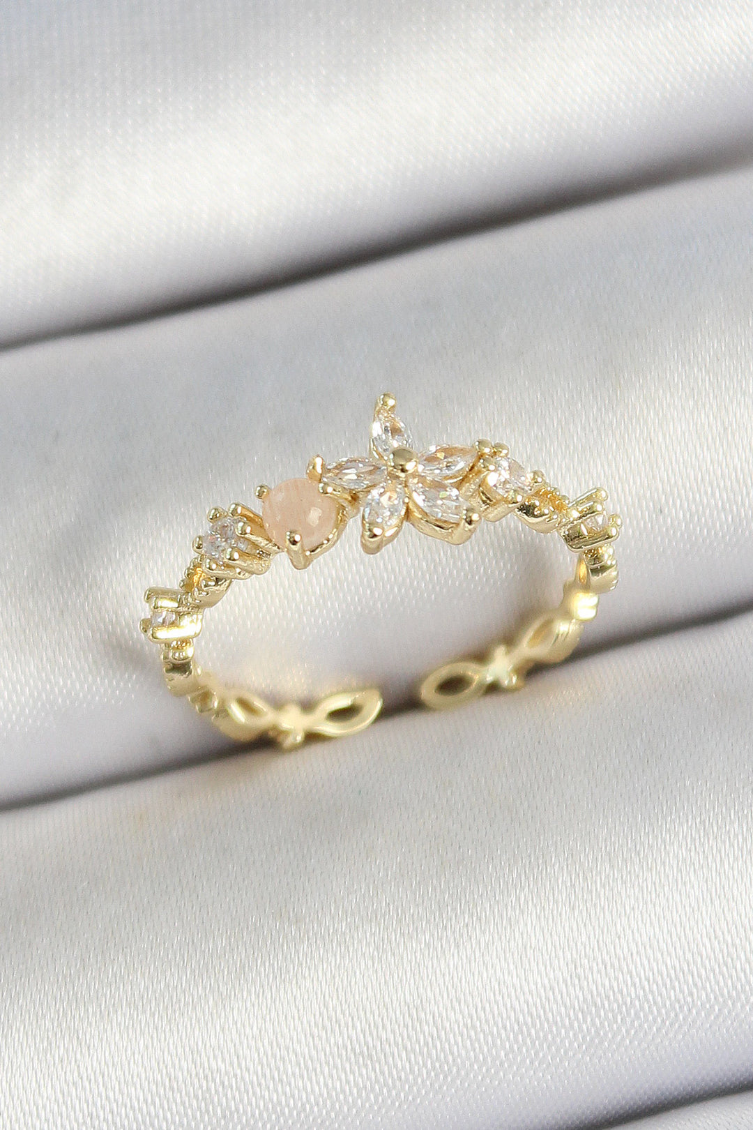 EBJ Rice Daisy Shaped Zircon Stone Gold Color Adjustable Women's Ring - McKinney