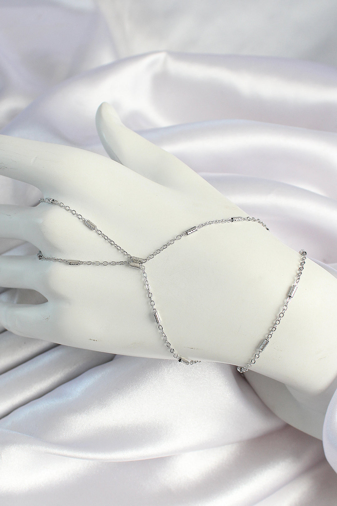 EBJ Rice Silver Color Patchwork Chain Şahmeran - East Kilbride
