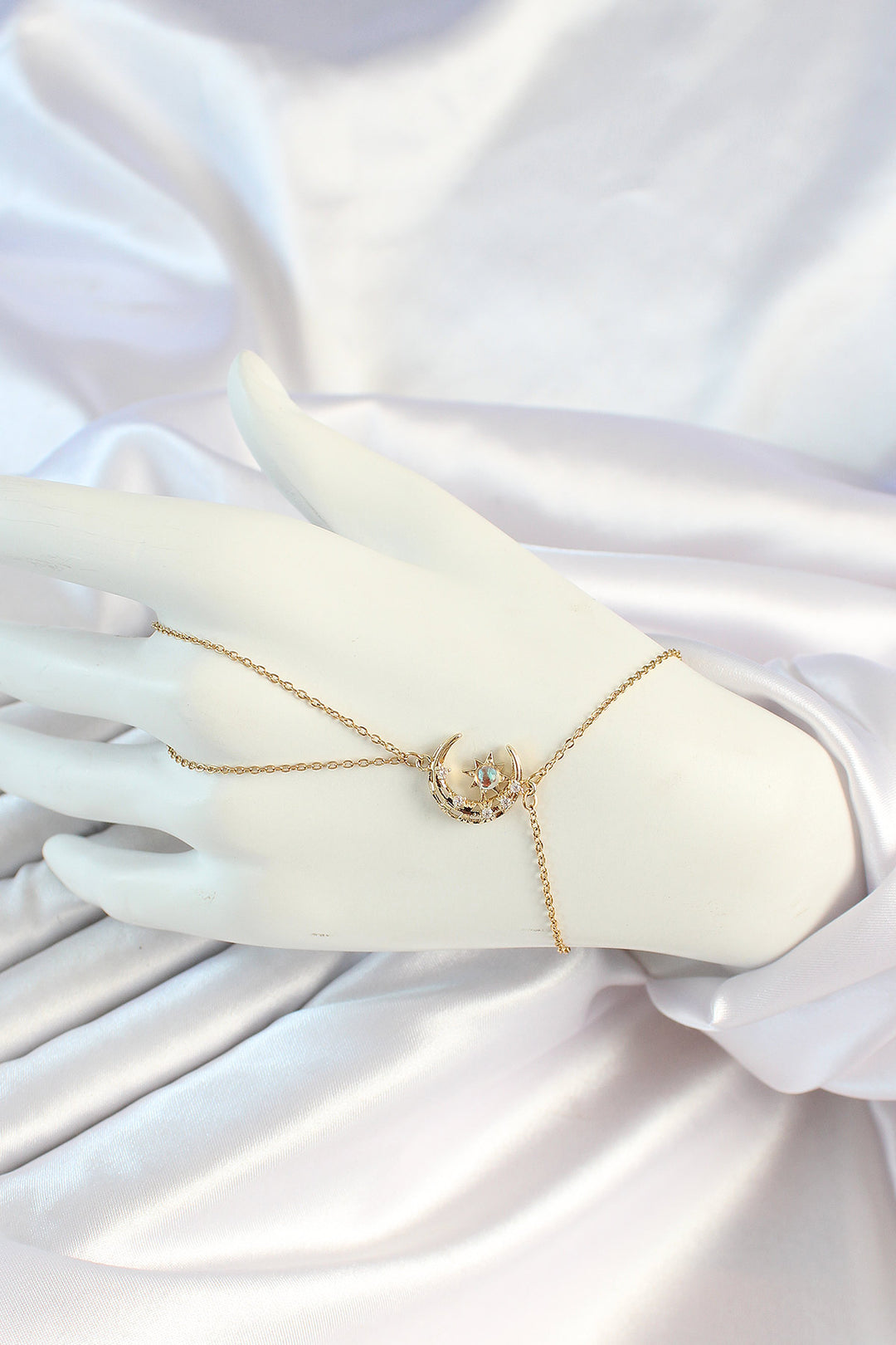 EBJ 316L Steel Gold Color Chain Zircon Stone Crescent Moon Figure Şahmeran - Talence