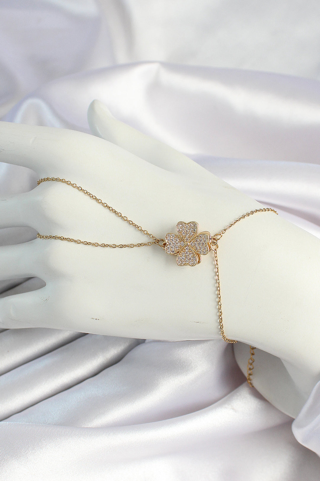EBJ 316L Steel Gold Color Chain Clover Figured Şahmeran - Cottbus