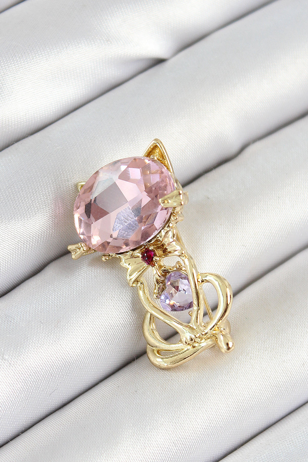 EBJ Pink Zircon Stone Detailed Cat Shaped Gold Color Women's Brooch - Anaheim