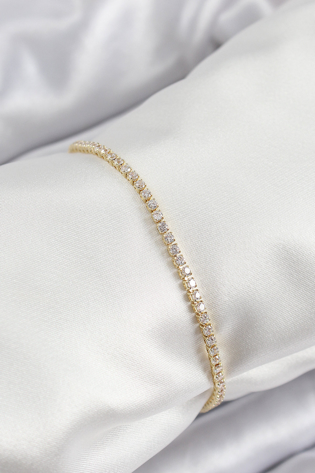 EBJ Rice Zircon Stone Thin Waterway Model Gold Color Women's Bracelet - Elizabethtown
