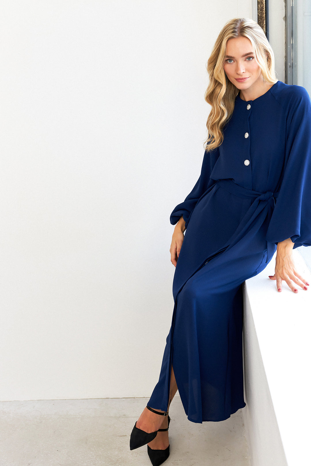 ZRF Women Balloon Sleeve Buttoned Abaya Dress - Indigo - Deer Park