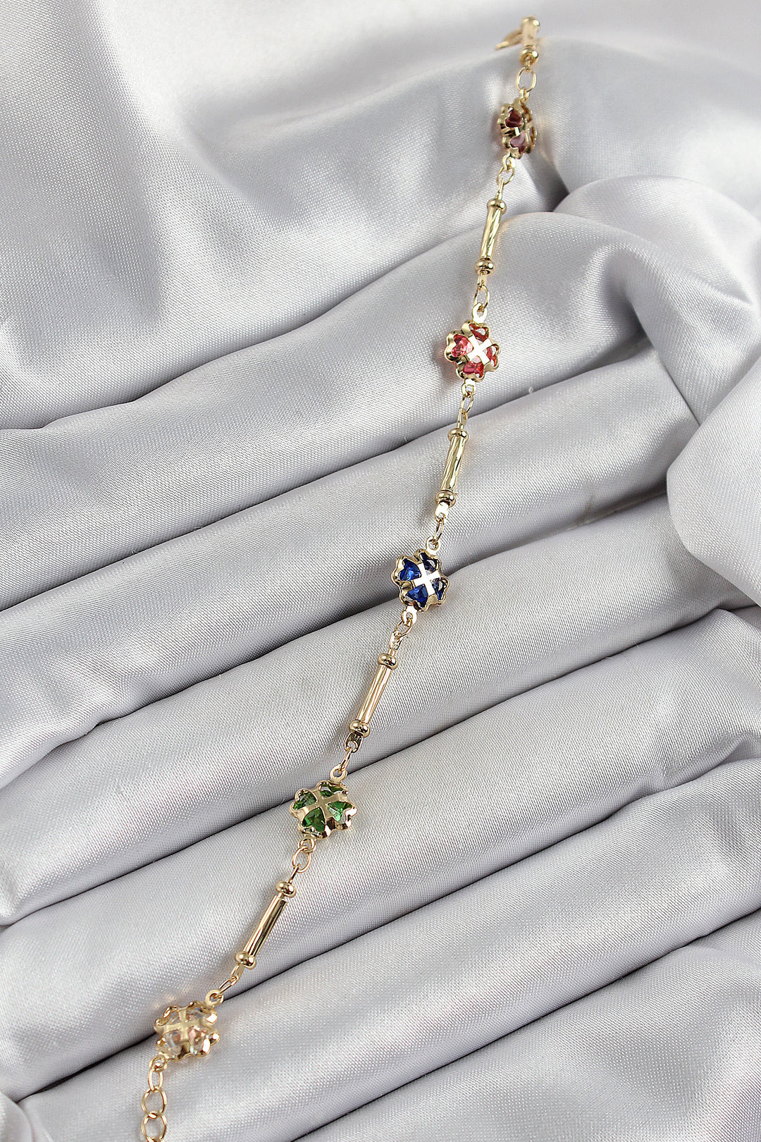 EBJ Rice Gold Color Mixed Color Clover Zircon Stone Women's Bracelet - The Woodlands